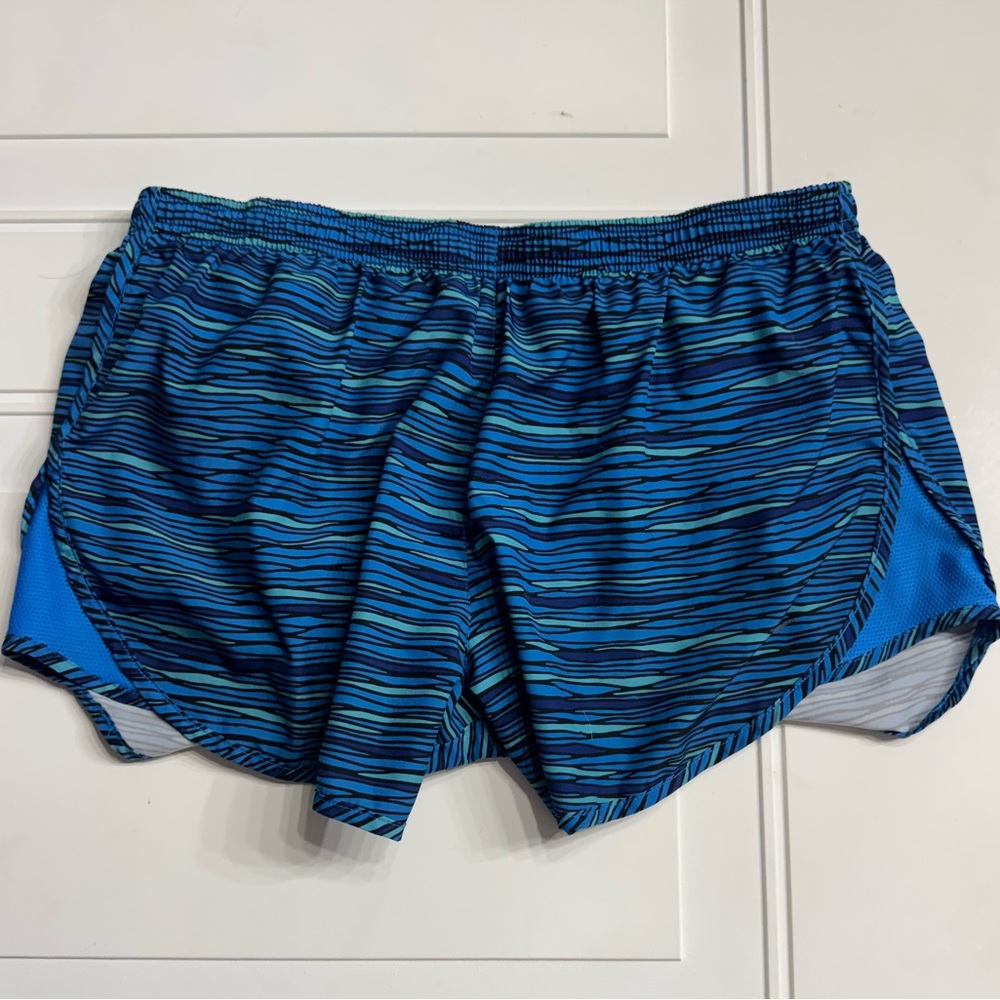 Nike Dri Fit Athletic Running Shorts Womens Size Medium Blue Wave Pattern